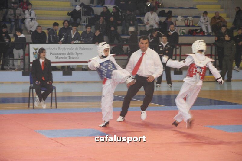 120212 Teakwondo 085_tn.jpg